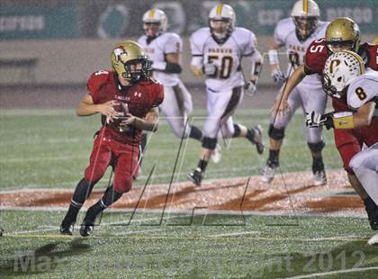 Thumbnail 1 in Parker vs. Santa Fe Christian (CIF SDS D5 Final) photogallery.