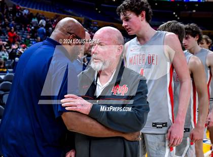 Thumbnail 3 in St. John Bosco vs. Mater Dei (Coastal Catholic Classic) photogallery.