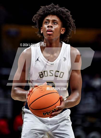 Thumbnail 1 in St. John Bosco vs. Mater Dei (Coastal Catholic Classic) photogallery.