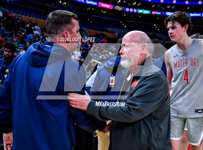 Thumbnail 2 in St. John Bosco vs. Mater Dei (Coastal Catholic Classic) photogallery.