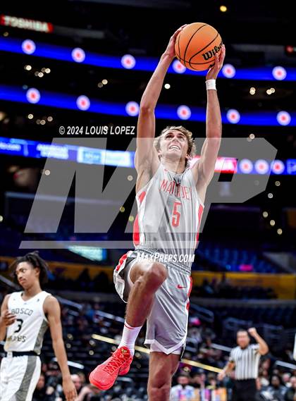 Thumbnail 2 in St. John Bosco vs. Mater Dei (Coastal Catholic Classic) photogallery.