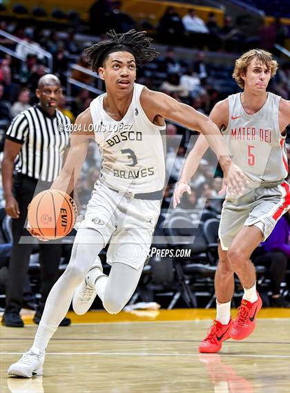 Thumbnail 3 in St. John Bosco vs. Mater Dei (Coastal Catholic Classic) photogallery.