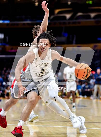 Thumbnail 1 in St. John Bosco vs. Mater Dei (Coastal Catholic Classic) photogallery.