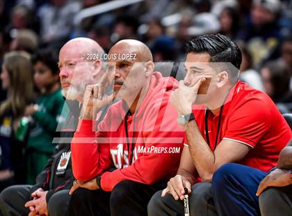 Thumbnail 3 in St. John Bosco vs. Mater Dei (Coastal Catholic Classic) photogallery.