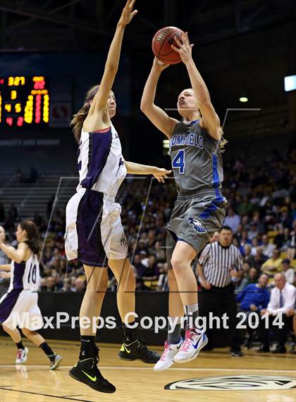 Thumbnail 3 in Mesa Ridge vs. Broomfield (CHSAA 4A Final) photogallery.