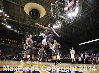 Thumbnail 3 in Mesa Ridge vs. Broomfield (CHSAA 4A Final) photogallery.