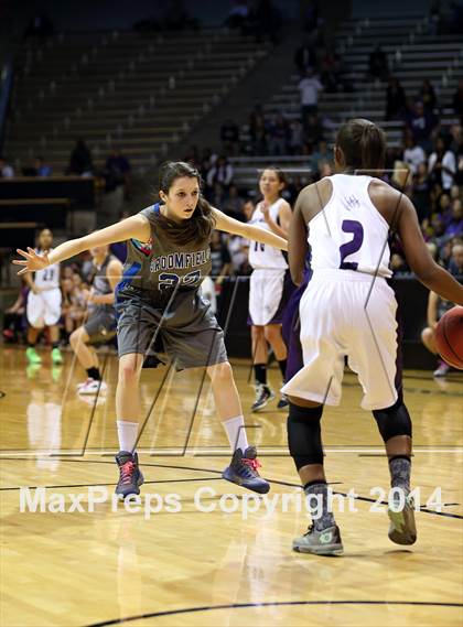 Thumbnail 3 in Mesa Ridge vs. Broomfield (CHSAA 4A Final) photogallery.