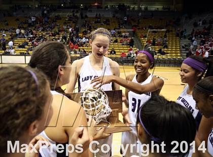 Thumbnail 1 in Mesa Ridge vs. Broomfield (CHSAA 4A Final) photogallery.