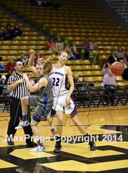 Thumbnail 2 in Mesa Ridge vs. Broomfield (CHSAA 4A Final) photogallery.