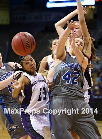 Thumbnail 3 in Mesa Ridge vs. Broomfield (CHSAA 4A Final) photogallery.