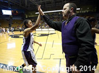Thumbnail 2 in Mesa Ridge vs. Broomfield (CHSAA 4A Final) photogallery.