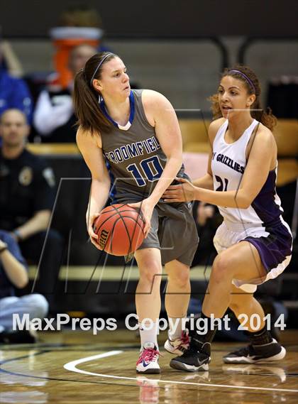 Thumbnail 2 in Mesa Ridge vs. Broomfield (CHSAA 4A Final) photogallery.