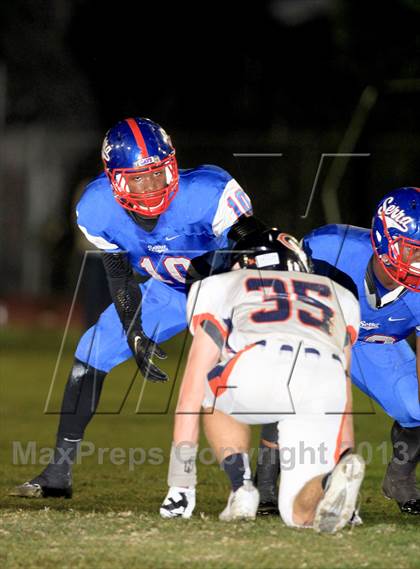 Thumbnail 2 in Chaminade @ Serra photogallery.