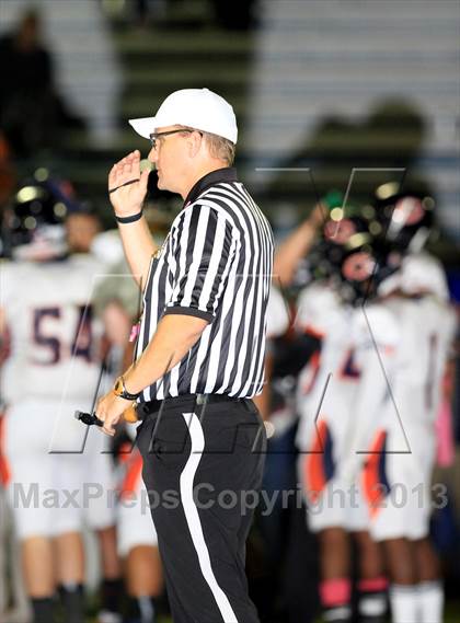 Thumbnail 1 in Chaminade @ Serra photogallery.