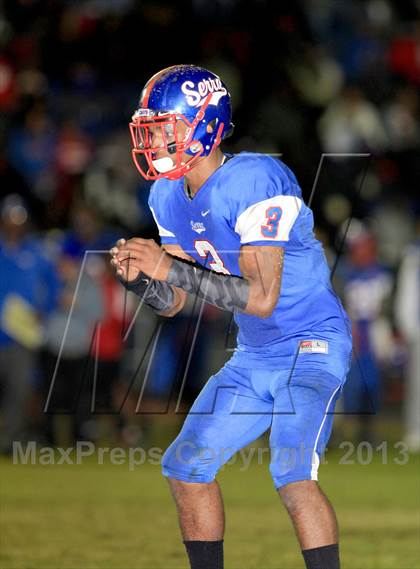 Thumbnail 1 in Chaminade @ Serra photogallery.