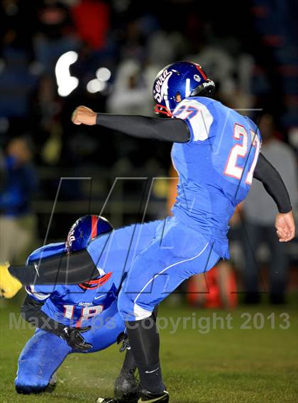 Thumbnail 3 in Chaminade @ Serra photogallery.