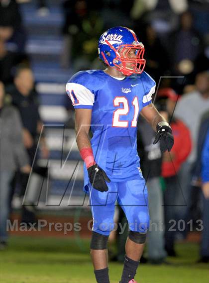 Thumbnail 1 in Chaminade @ Serra photogallery.