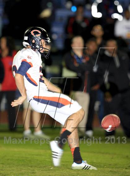 Thumbnail 2 in Chaminade @ Serra photogallery.