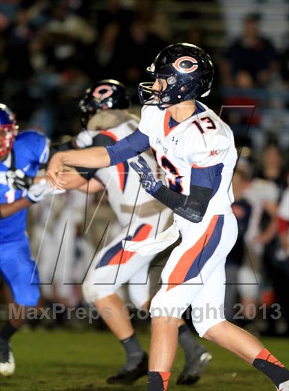 Thumbnail 2 in Chaminade @ Serra photogallery.