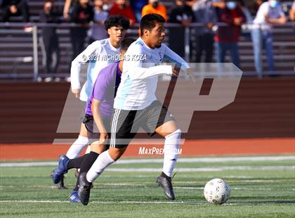 Thumbnail 1 in Salesian vs. Lynwood (CIF SS D3 Playoffs) photogallery.