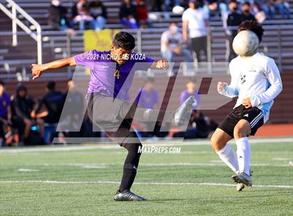 Thumbnail 1 in Salesian vs. Lynwood (CIF SS D3 Playoffs) photogallery.