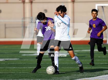 Thumbnail 2 in Salesian vs. Lynwood (CIF SS D3 Playoffs) photogallery.