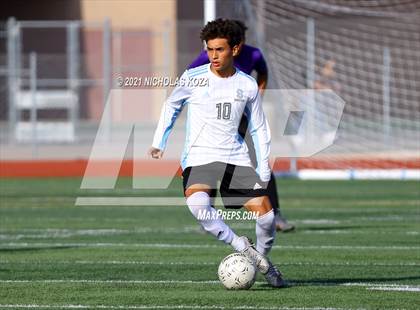 Thumbnail 3 in Salesian vs. Lynwood (CIF SS D3 Playoffs) photogallery.