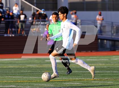 Thumbnail 1 in Salesian vs. Lynwood (CIF SS D3 Playoffs) photogallery.