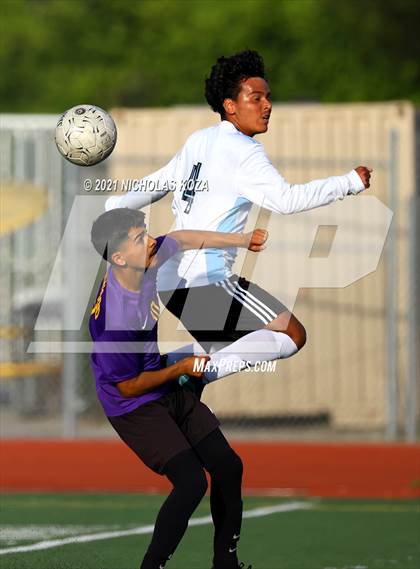 Thumbnail 3 in Salesian vs. Lynwood (CIF SS D3 Playoffs) photogallery.
