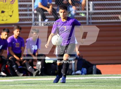 Thumbnail 2 in Salesian vs. Lynwood (CIF SS D3 Playoffs) photogallery.