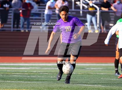 Thumbnail 2 in Salesian vs. Lynwood (CIF SS D3 Playoffs) photogallery.