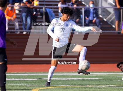 Thumbnail 1 in Salesian vs. Lynwood (CIF SS D3 Playoffs) photogallery.