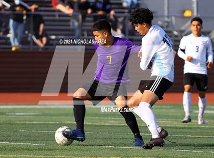 Thumbnail 1 in Salesian vs. Lynwood (CIF SS D3 Playoffs) photogallery.