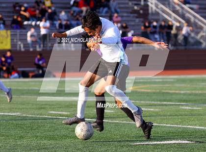 Thumbnail 2 in Salesian vs. Lynwood (CIF SS D3 Playoffs) photogallery.
