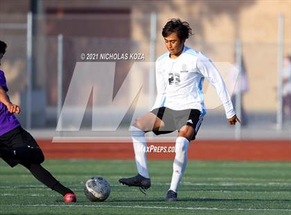 Thumbnail 3 in Salesian vs. Lynwood (CIF SS D3 Playoffs) photogallery.