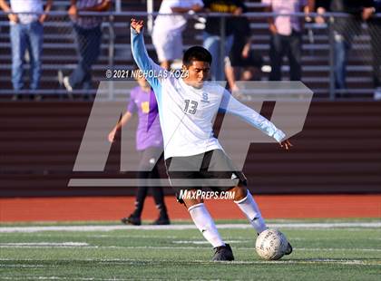 Thumbnail 1 in Salesian vs. Lynwood (CIF SS D3 Playoffs) photogallery.