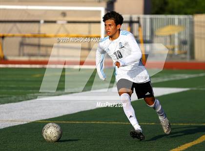 Thumbnail 3 in Salesian vs. Lynwood (CIF SS D3 Playoffs) photogallery.
