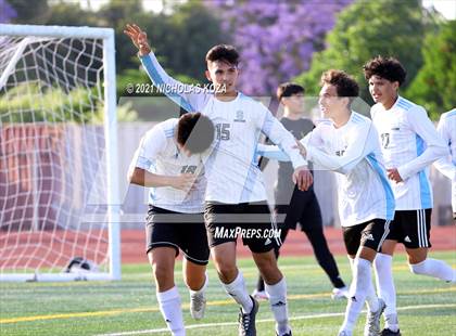 Thumbnail 3 in Salesian vs. Lynwood (CIF SS D3 Playoffs) photogallery.