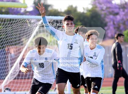 Thumbnail 2 in Salesian vs. Lynwood (CIF SS D3 Playoffs) photogallery.
