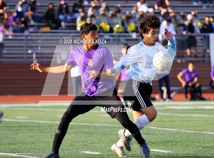 Thumbnail 2 in Salesian vs. Lynwood (CIF SS D3 Playoffs) photogallery.