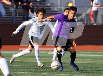 Thumbnail 3 in Salesian vs. Lynwood (CIF SS D3 Playoffs) photogallery.