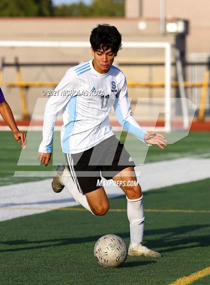Thumbnail 2 in Salesian vs. Lynwood (CIF SS D3 Playoffs) photogallery.