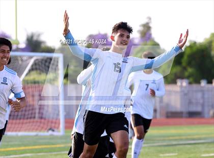 Thumbnail 2 in Salesian vs. Lynwood (CIF SS D3 Playoffs) photogallery.