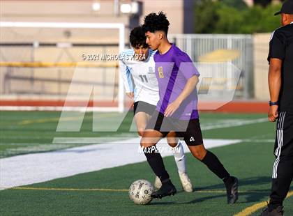 Thumbnail 2 in Salesian vs. Lynwood (CIF SS D3 Playoffs) photogallery.