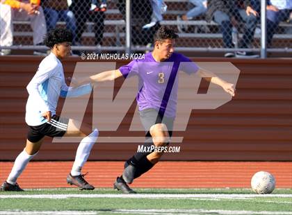 Thumbnail 2 in Salesian vs. Lynwood (CIF SS D3 Playoffs) photogallery.