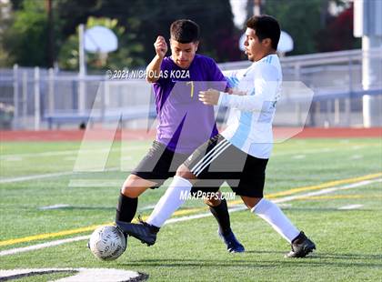 Thumbnail 2 in Salesian vs. Lynwood (CIF SS D3 Playoffs) photogallery.