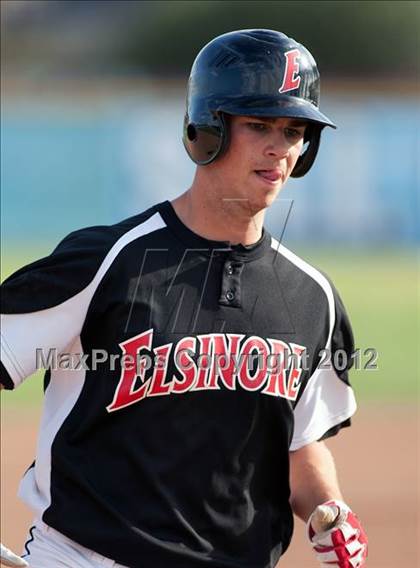 Thumbnail 1 in Elsinore @ San Gorgonio photogallery.