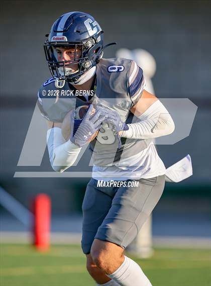 Thumbnail 1 in College Park vs Caney Creek photogallery.