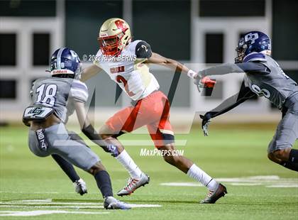 Thumbnail 1 in College Park vs Caney Creek photogallery.