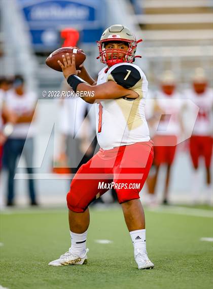 Thumbnail 3 in College Park vs Caney Creek photogallery.